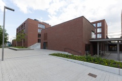 Das katholische Studierendenwohnheim Tita-Cory-Campus an der Albert-Schweitzer-Straße.