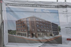 Neubau Bremer Straße/Hafenstraße. Die Visualisierung umfasst auch ein Bestandsgebäude links, das offenbar vollständig saniert - oder neu errichtet wird.
